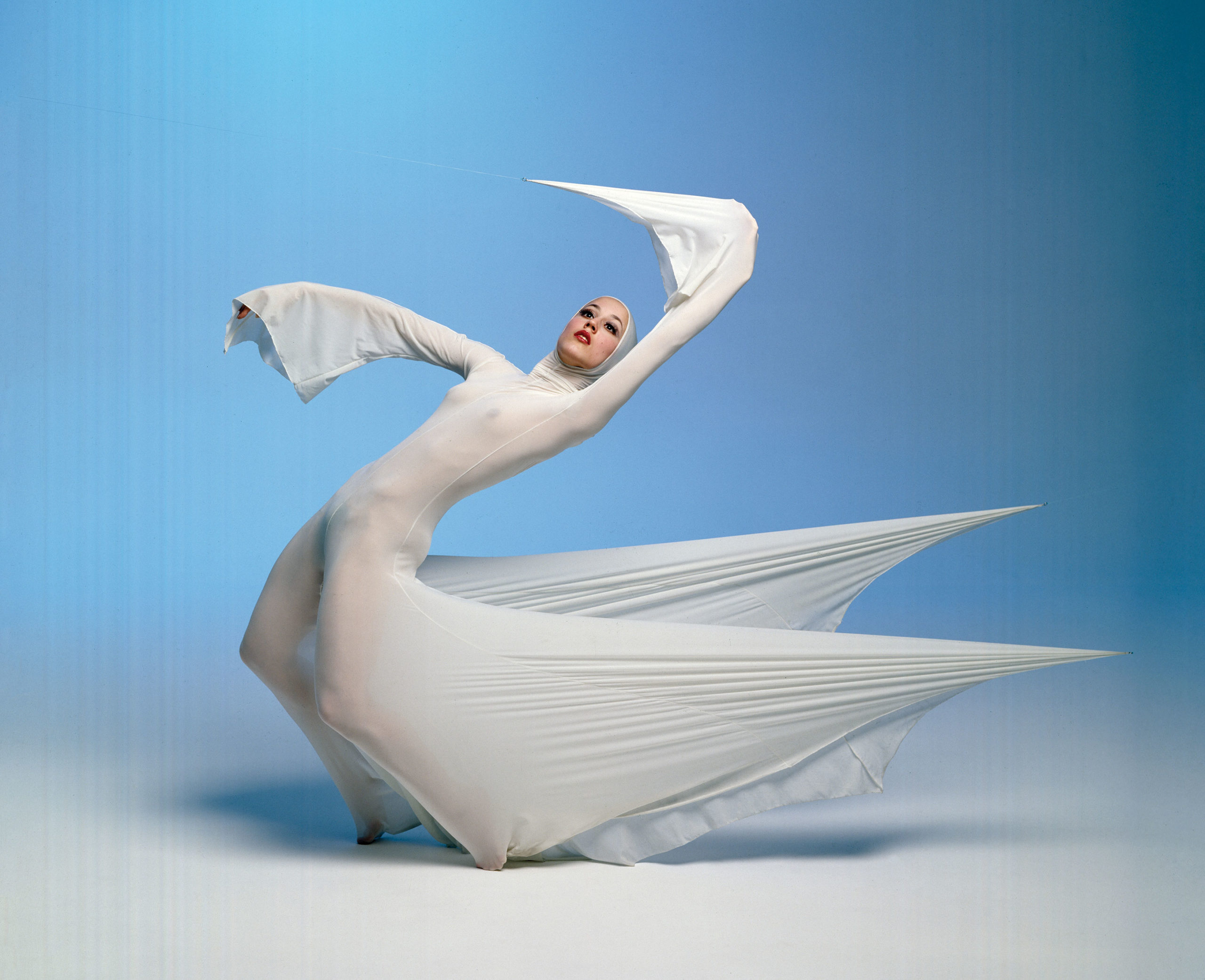 Dancer Serena Richardson in costume designed by Rudi Gernreich for the Lewitzky Dance Company’s Inscape production, 1976. Photograph © Daniel Esgro.