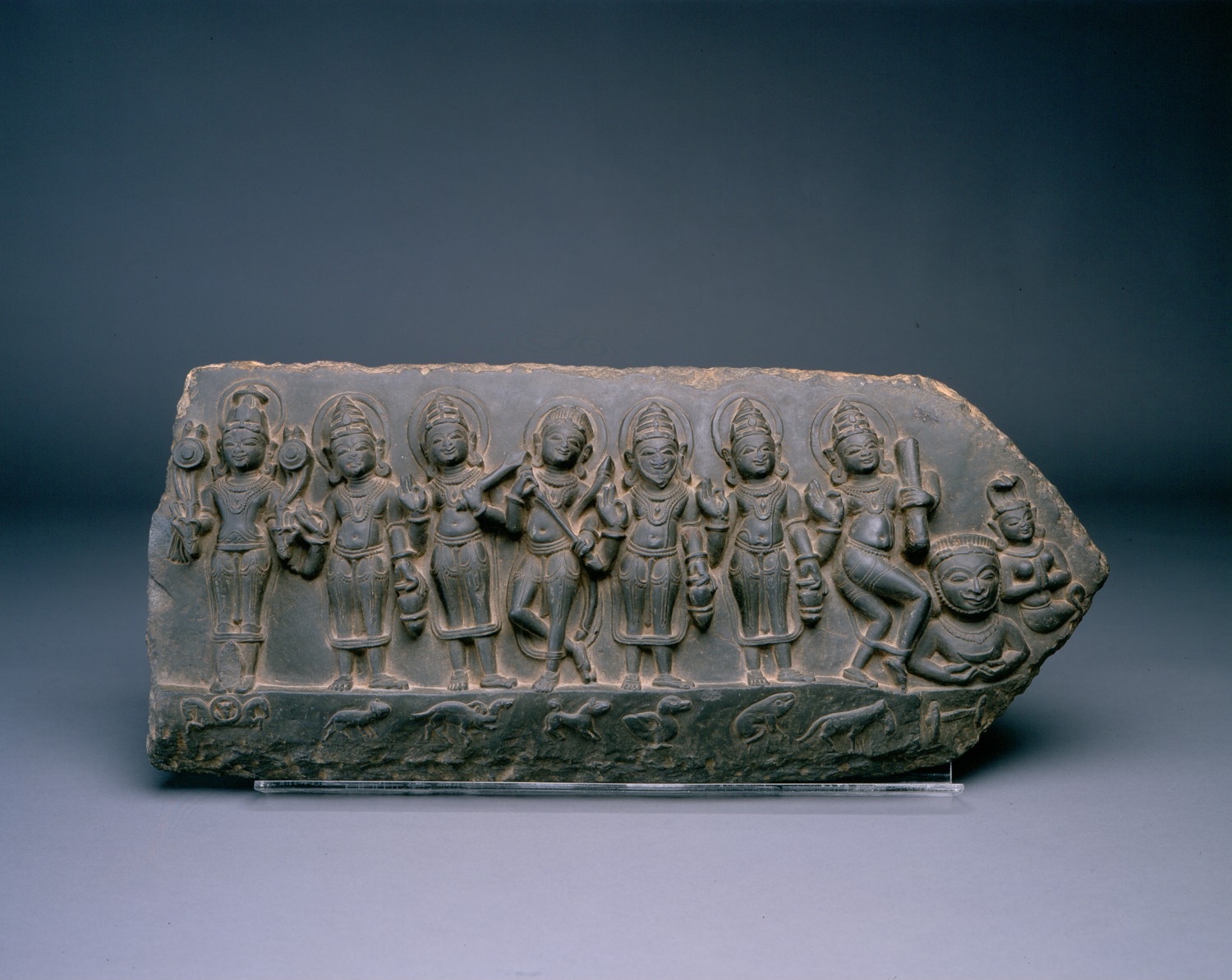 Gods and Mortals: Arts of India